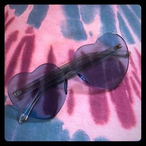 Blue tinted heart sunnies